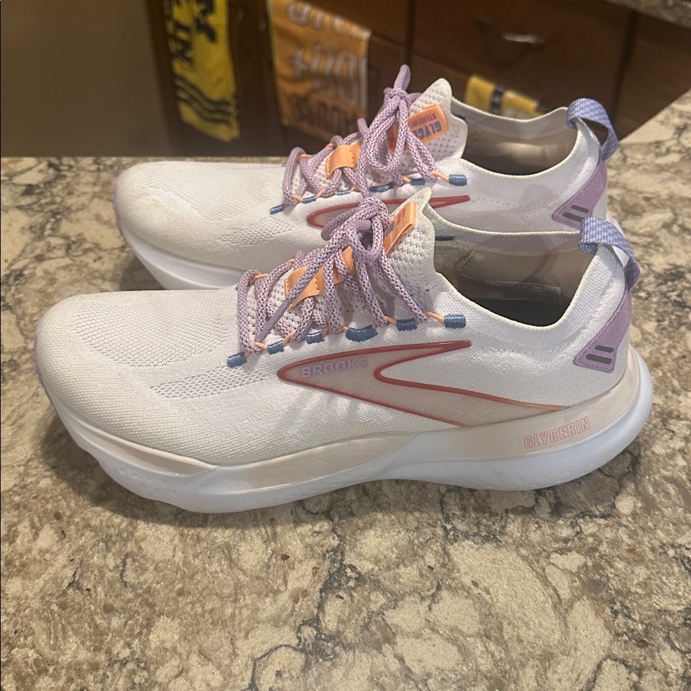 Brooks Glycerin StealthFit 21 Women’s Running Shoe